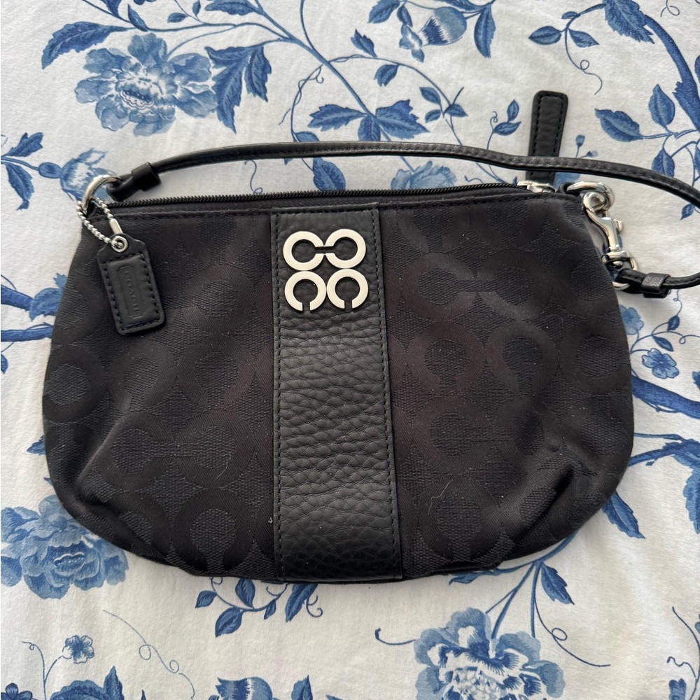 Elegant Black Coach Women's Bag